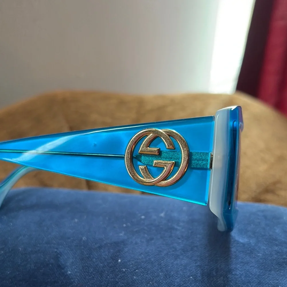 Authentic Gucci Sunglasses - Picture 2 of 6